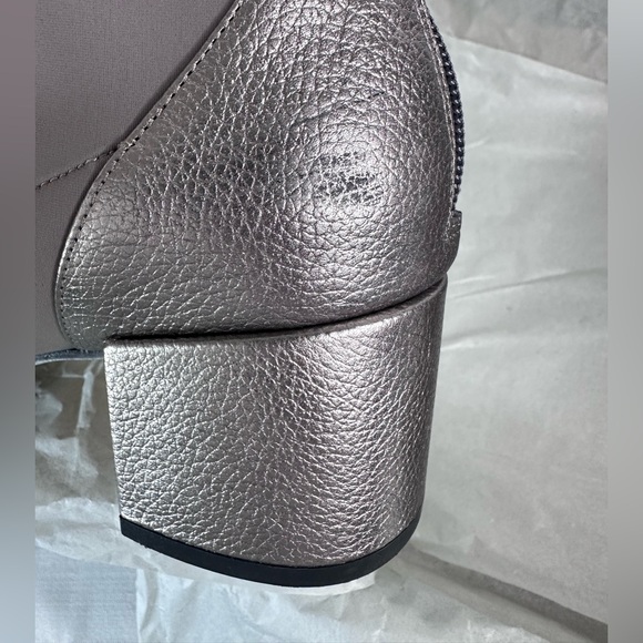 Cole Haan Women's Gray Ankle Boots Size 7 Pre-owned - Picture 13 of 16